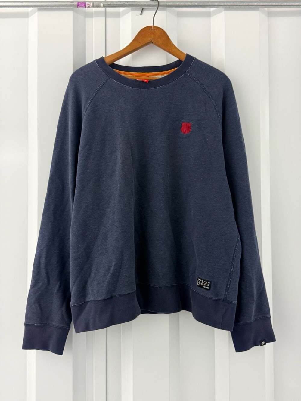 Nike FC Barcelona SPRTSWR Crewneck Sweatshirt Mens Size Large Blue FCB 1899